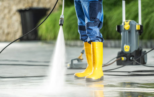 Best Pressure Washing Contractors  in Hagerstown, IN